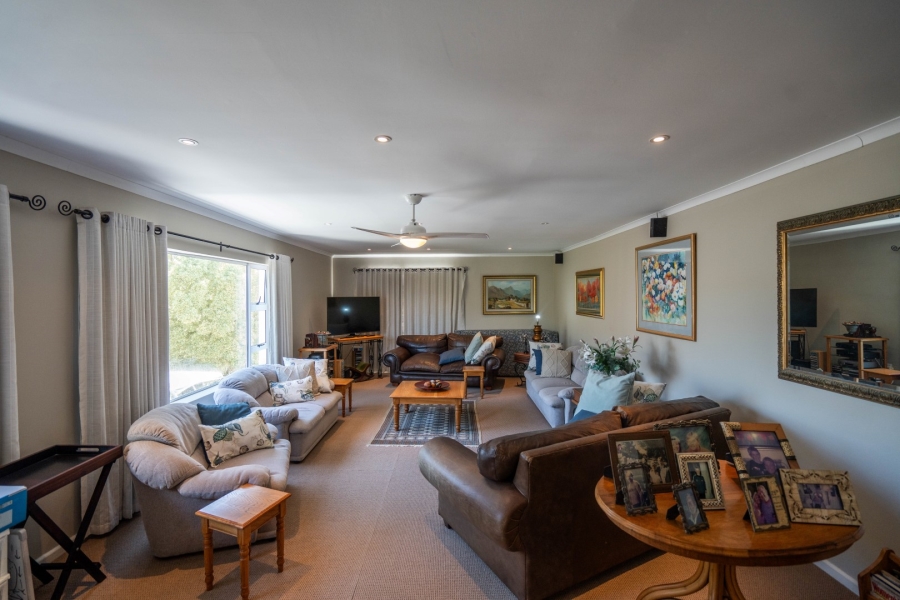 7 Bedroom Property for Sale in Royal Alfred Marina Eastern Cape